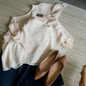 Pretty Keyhole Blouse
